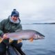 Angelurlaub in Skandinavien: Una guía apasionante para tu próxima aventura de pesca en los fiordos y lagos nórdicos